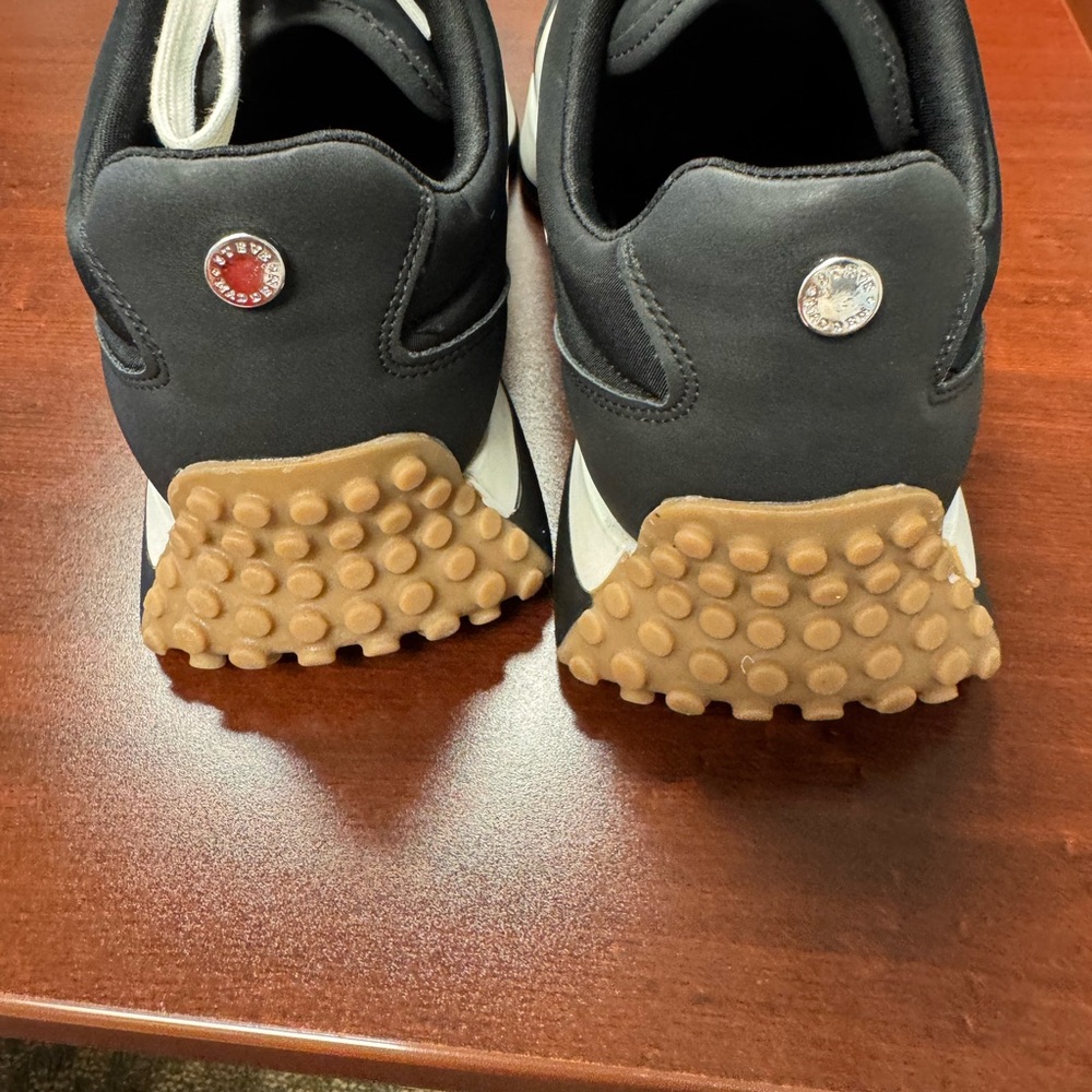 NWOT Steve Madden Black and White Athletic Shoes - Picture 3 of 6